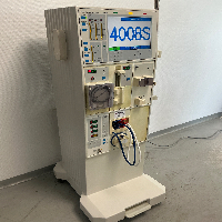Fresenius Medical Care 4008 S Hemodialys Machines image 1